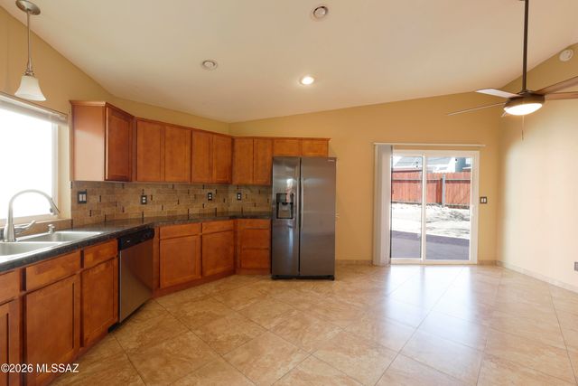 8612 N Siriga Way, Tucson, AZ 85742