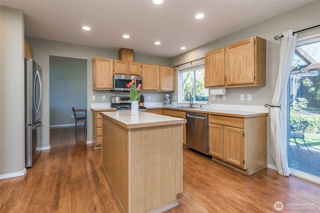 13013 SE 305th Court, Auburn, WA 98092