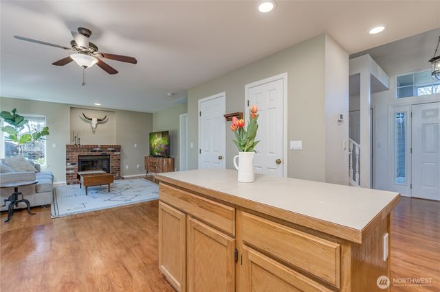 13013 SE 305th Court, Auburn, WA 98092