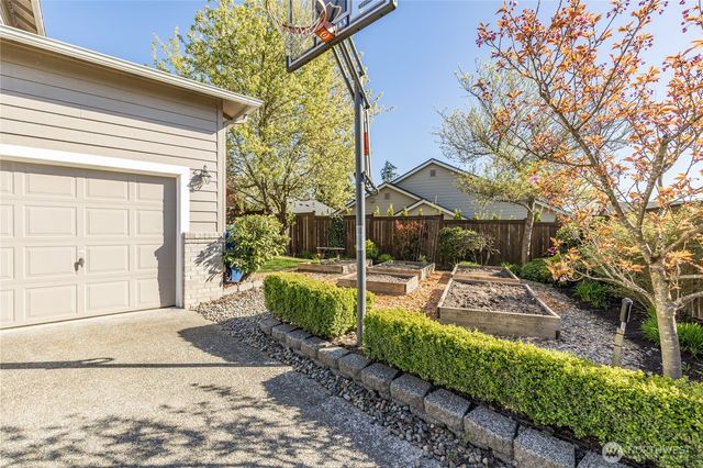 13013 SE 305th Court, Auburn, WA 98092