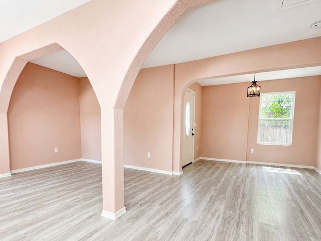 839 JEAN ST, San Antonio, TX 78207