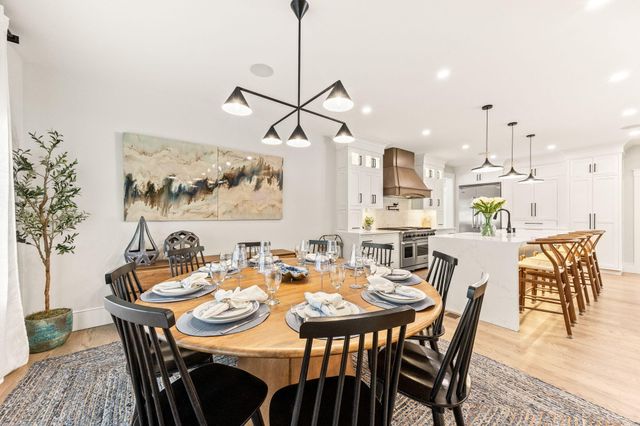 83 Sisters Circle, Yarmouth Port, MA 02675