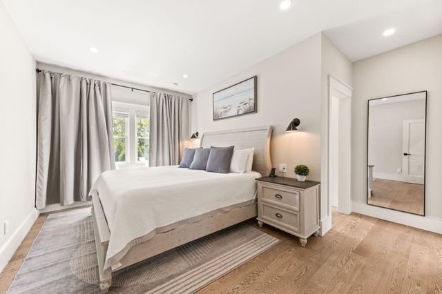 83 Sisters Circle, Yarmouth Port, MA 02675