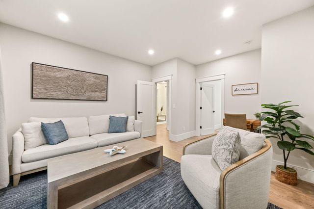 83 Sisters Circle, Yarmouth Port, MA 02675