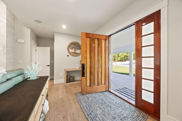 83 Sisters Circle, Yarmouth Port, MA 02675