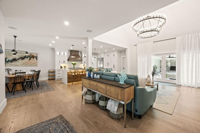 83 Sisters Circle, Yarmouth Port, MA 02675