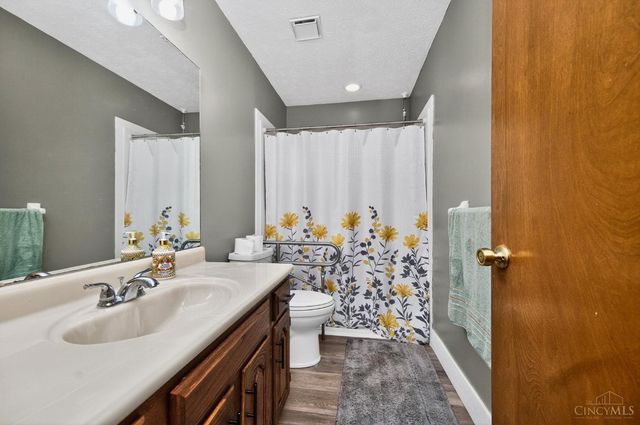 7293 Timbernoll Drive, West Chester, OH 45069