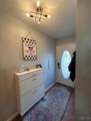 205 Natick Circle, Camillus, NY 13031