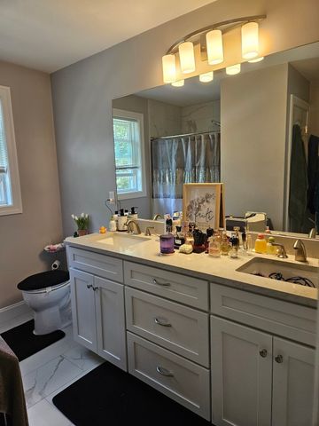 399 North Street, Tewksbury, MA 01876