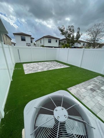 3436 W 111th Pl, Hialeah, FL 33018