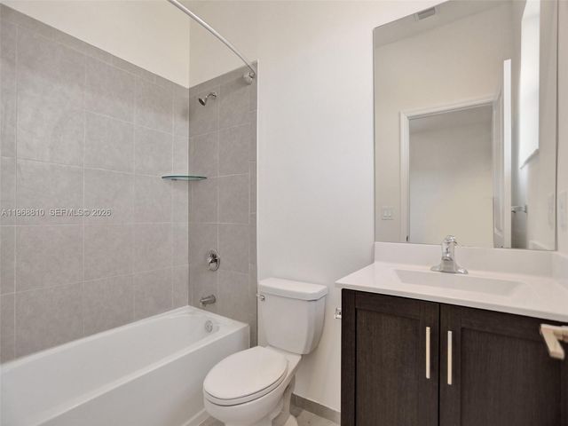 3436 W 111th Pl, Hialeah, FL 33018