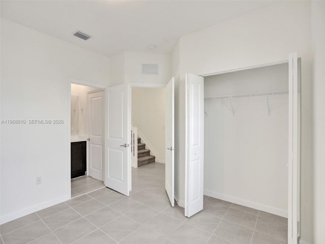 3436 W 111th Pl, Hialeah, FL 33018