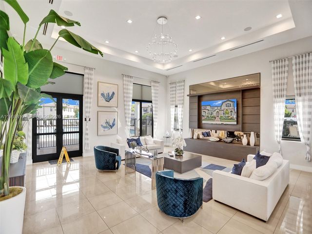 3436 W 111th Pl, Hialeah, FL 33018