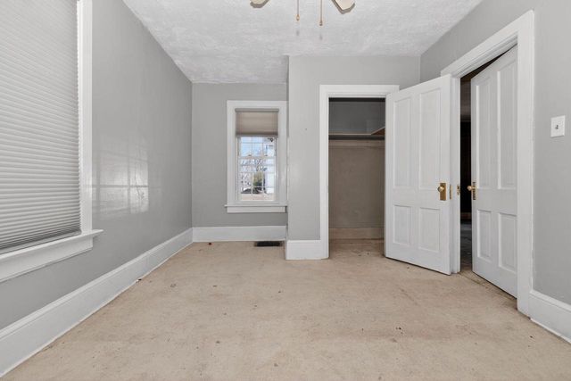 235 W South STREET, Oconomowoc, WI 53066