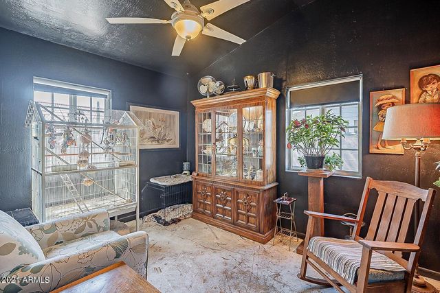 9416 N 3RD Avenue, Phoenix, AZ 85021