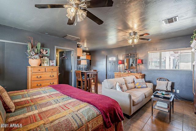 9416 N 3RD Avenue, Phoenix, AZ 85021