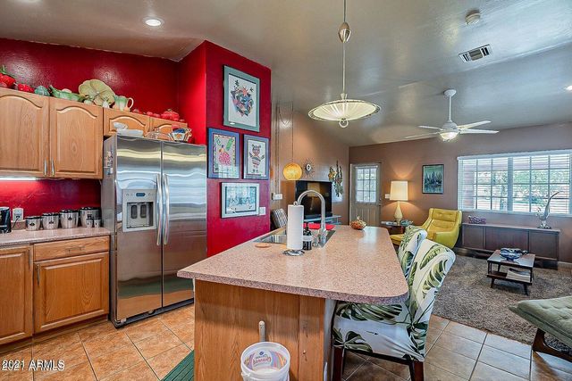 9416 N 3RD Avenue, Phoenix, AZ 85021