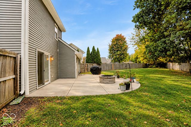 8584 Woodstone Court, Indianapolis, IN 46256