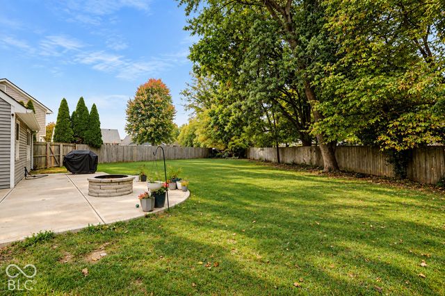 8584 Woodstone Court, Indianapolis, IN 46256