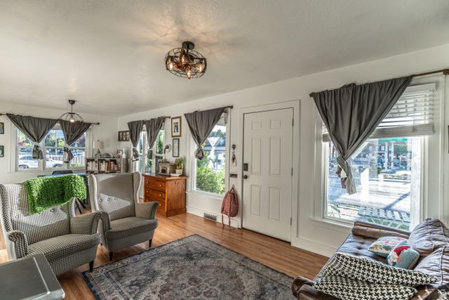 409 S 400 E, Springville, UT 84663