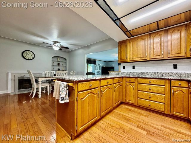 2930 W Water Street, Port Huron, MI 48060