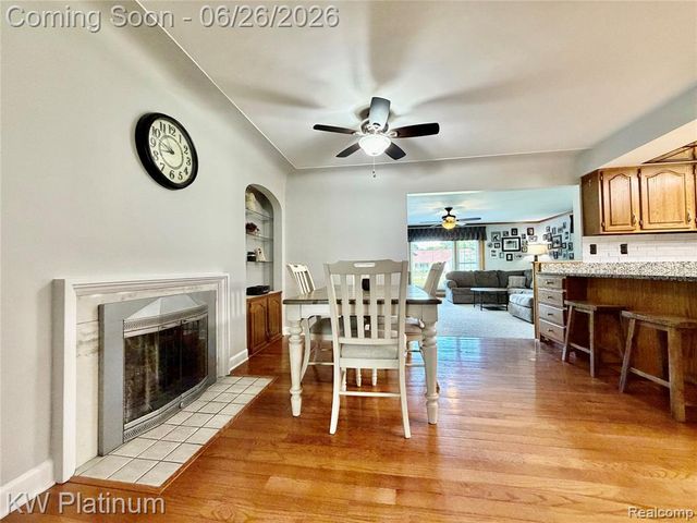 2930 W Water Street, Port Huron, MI 48060