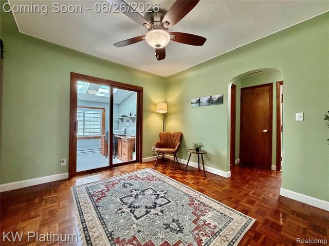 2930 W Water Street, Port Huron, MI 48060