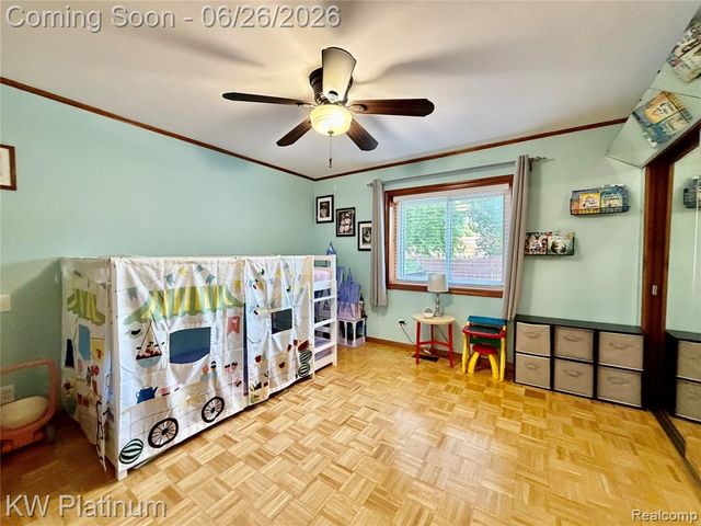 2930 W Water Street, Port Huron, MI 48060