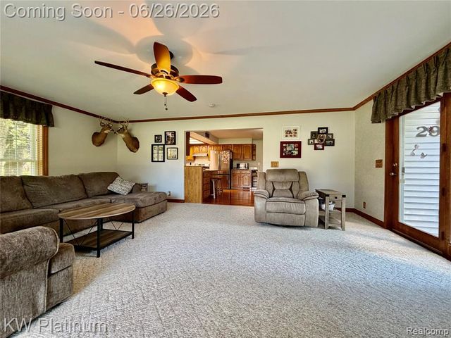2930 W Water Street, Port Huron, MI 48060