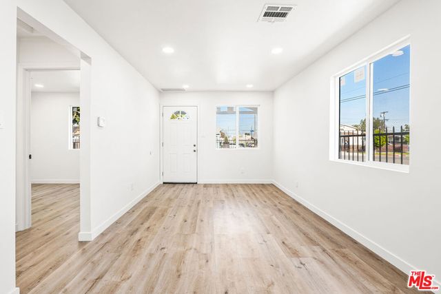 1500 W 58th Place, Los Angeles, CA 90047