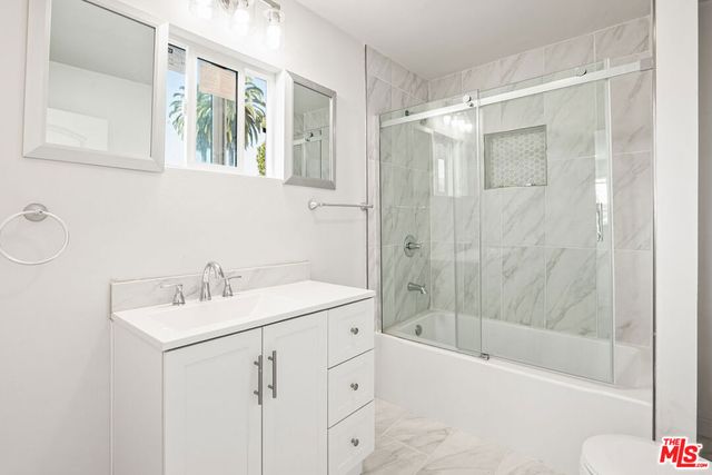 1500 W 58th Place, Los Angeles, CA 90047