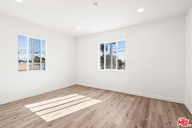 1500 W 58th Place, Los Angeles, CA 90047