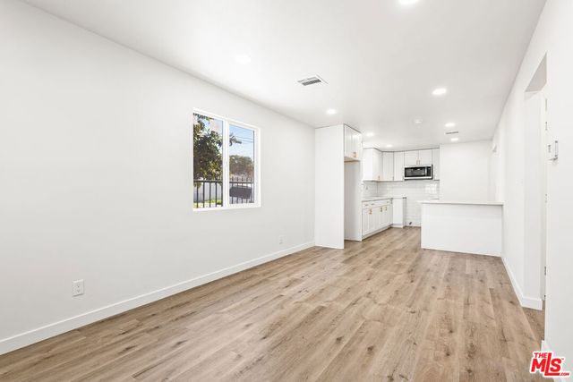 1500 W 58th Place, Los Angeles, CA 90047