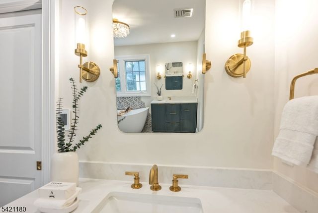 241 Grove Street, Ramsey Boro, NJ 07446