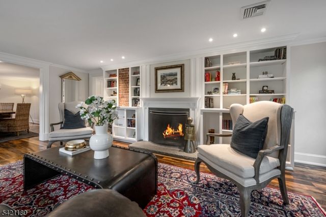 241 Grove Street, Ramsey Boro, NJ 07446