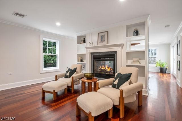 241 Grove Street, Ramsey Boro, NJ 07446