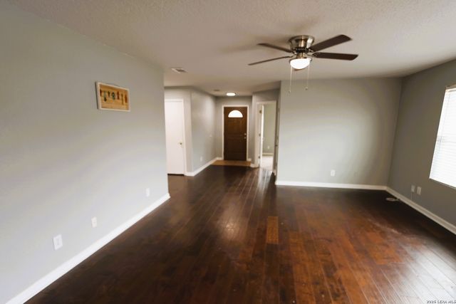 3838 Pavo Viejo, San Antonio, TX 78223