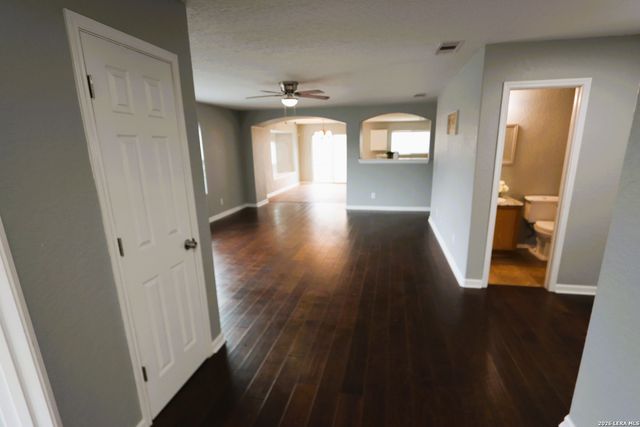 3838 Pavo Viejo, San Antonio, TX 78223