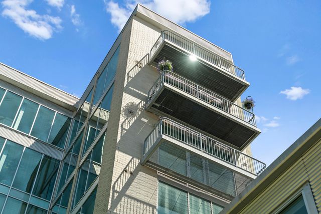 60 E Spring Street, 211, Columbus, OH 43215