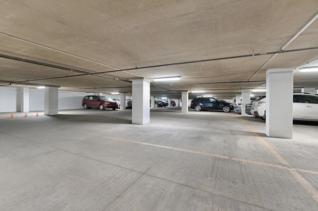 60 E Spring Street, 211, Columbus, OH 43215