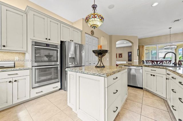 11931 SW Aventino Drive, Port St. Lucie, Port St Lucie, FL 34987