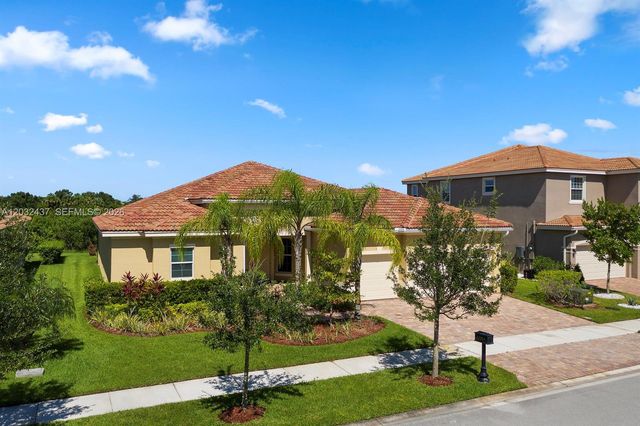11931 SW Aventino Drive, Port St. Lucie, Port St Lucie, FL 34987