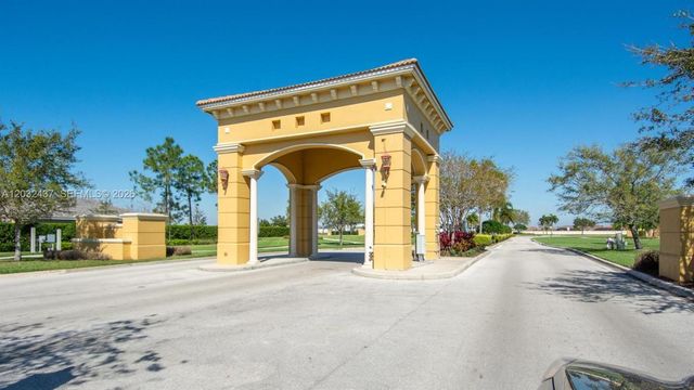 11931 SW Aventino Drive, Port St. Lucie, Port St Lucie, FL 34987