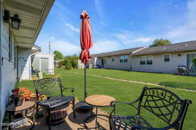 4 Michigan Drive 363, Matawan, NJ 07747