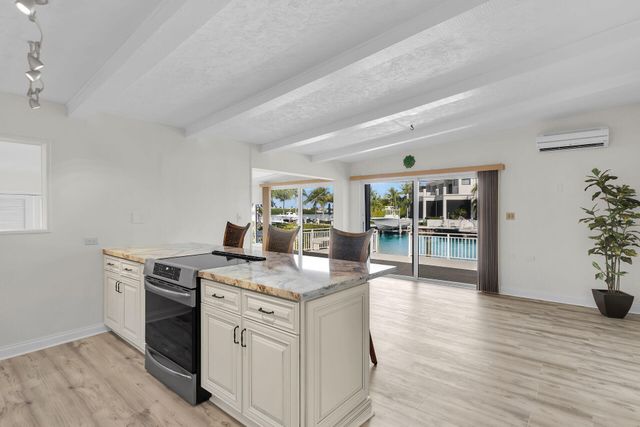 750 9Th Street, Key Colony, FL 33051