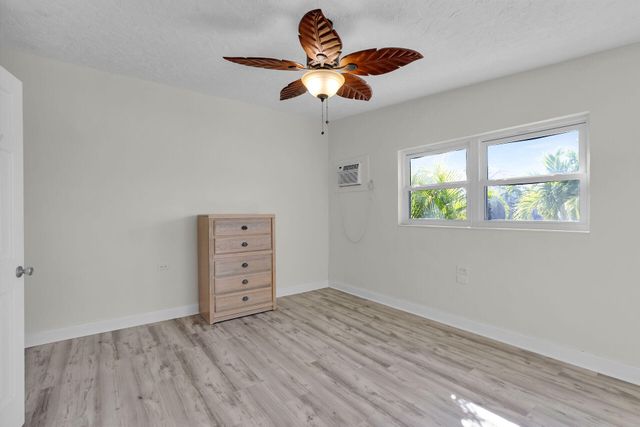 750 9Th Street, Key Colony, FL 33051