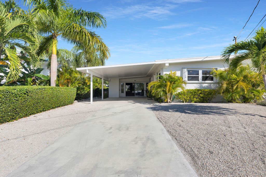 750 9Th Street, Key Colony, FL 33051