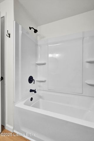 6607 Sky Blue Ave, Louisville, KY 40258