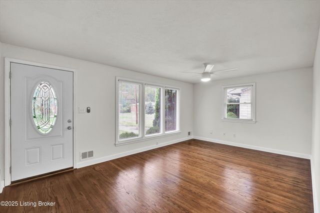 6607 Sky Blue Ave, Louisville, KY 40258