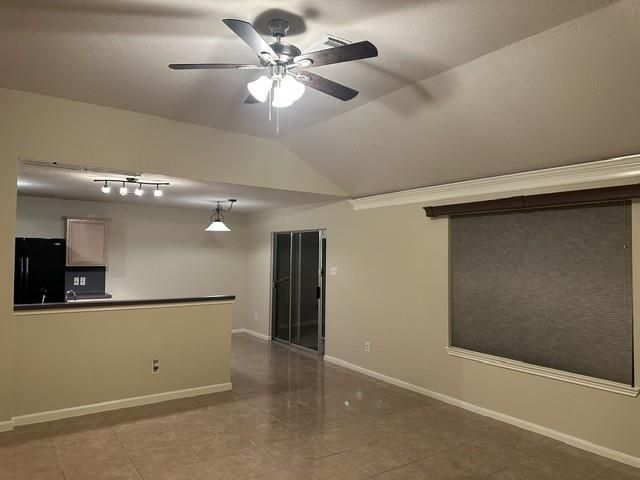 23127 N Waterlake Drive, Richmond, TX 77406